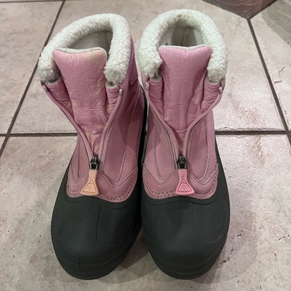 COLUMBIA pink gray hiking boots size 6.5 - Picture 1 of 6